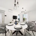 Apartment Prestige Primošten