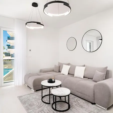 Prestige Lejlighed *